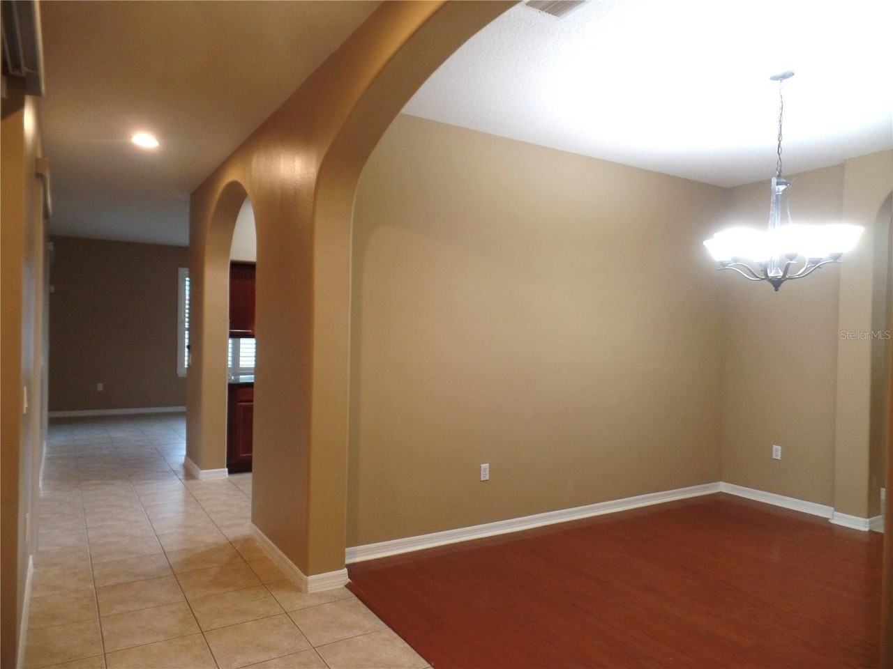 3240 Pineapple Isle Dr - Photo 4 of 22