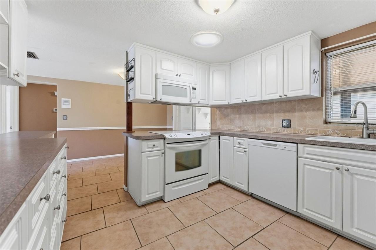 4737 Alcea St - Photo 2 of 32