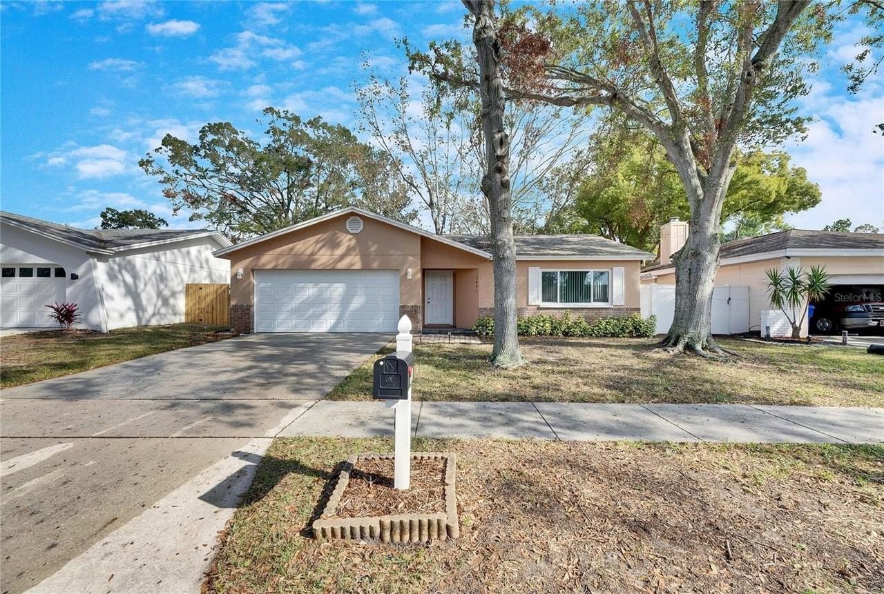 1691 E Orangecrest Ave - Photo 2 of 42