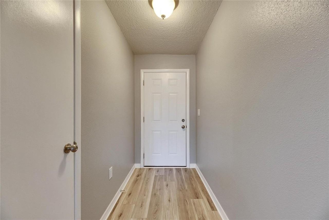 1691 E Orangecrest Ave - Photo 5 of 42
