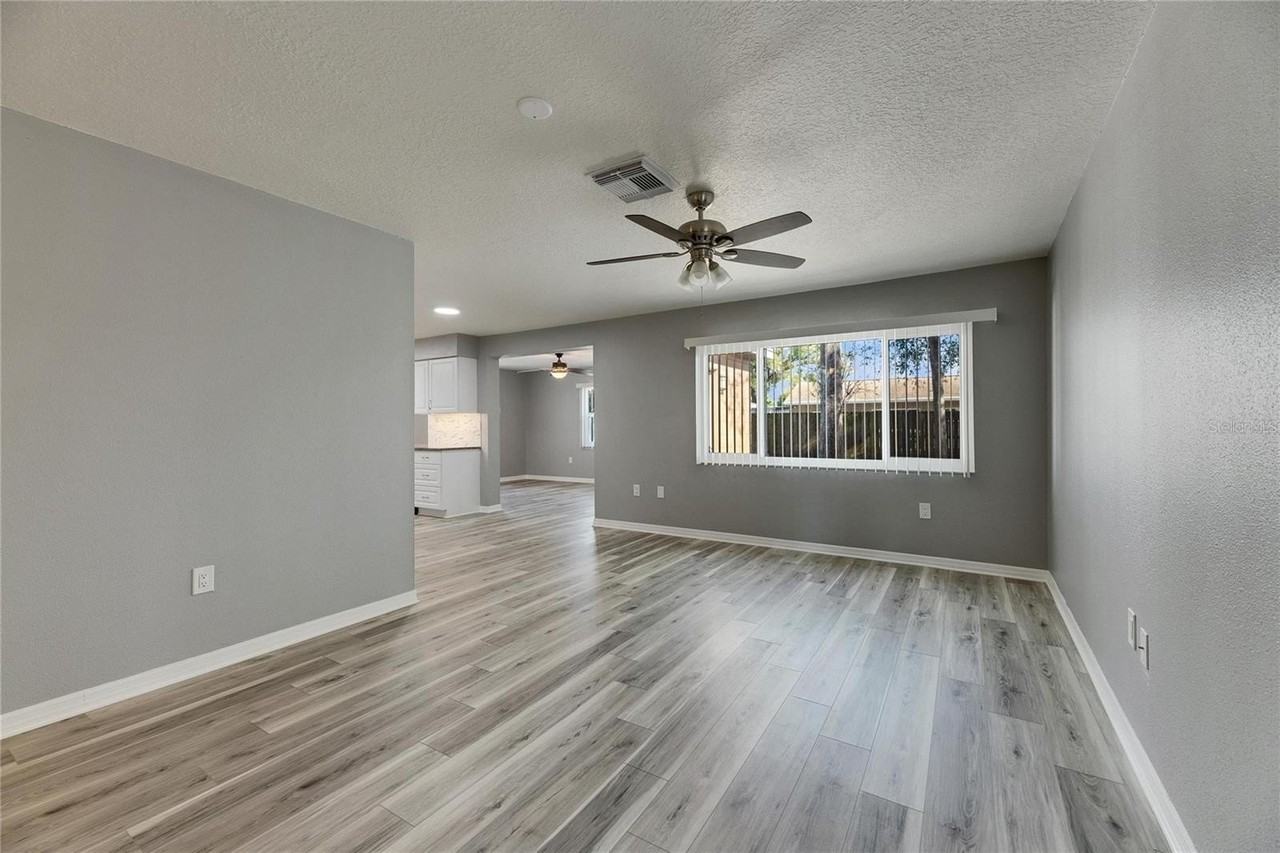1691 E Orangecrest Ave - Photo 7 of 42