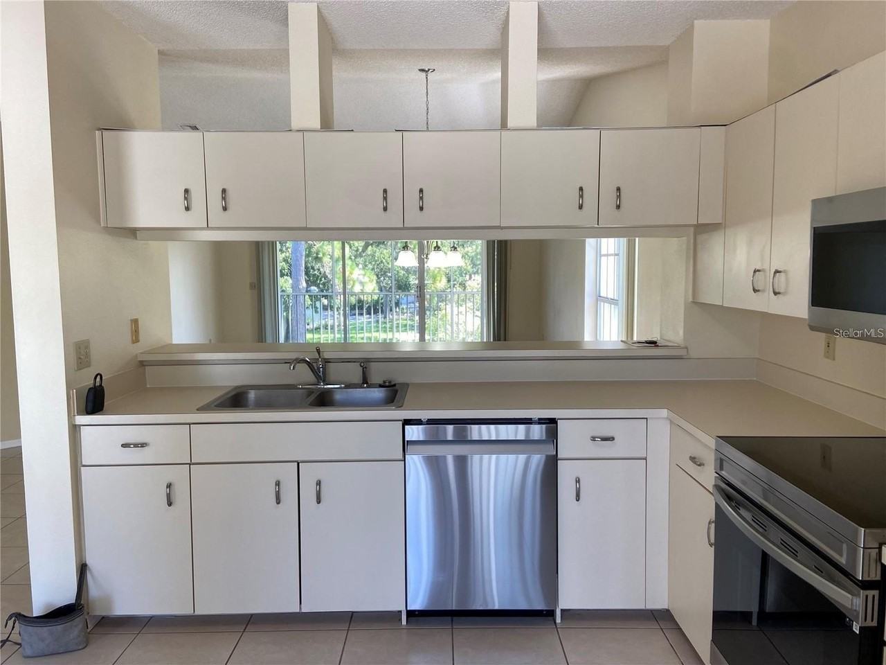 11500 Shipwatch Dr #1365 - Photo 5 of 26