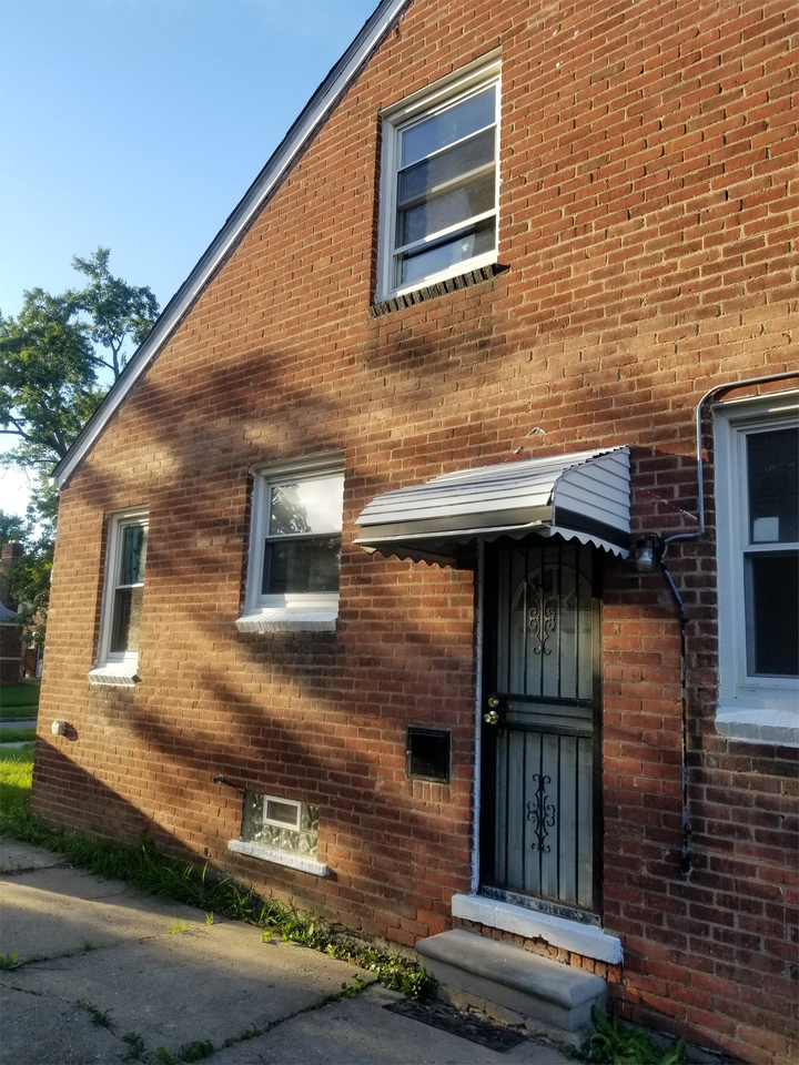 15332 Saint Marys St #1 - Photo 6 of 28