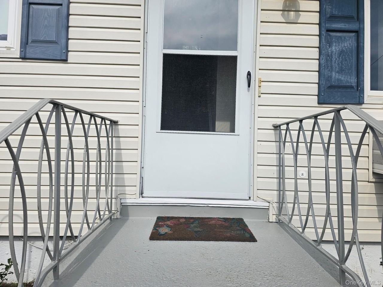 43 Guilford Park Dr #2ndFL - Photo 4 of 29