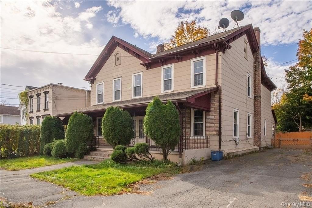 125 Hammond St #A - Photo 2 of 23