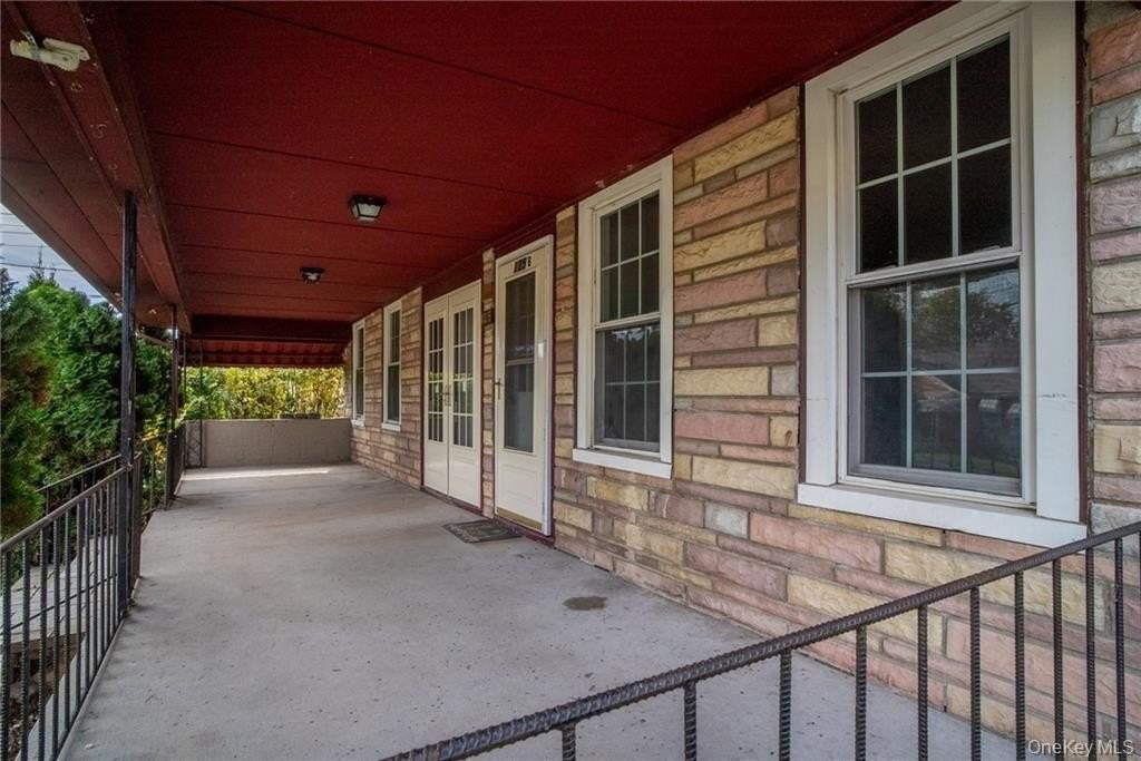 125 Hammond St #A - Photo 4 of 23