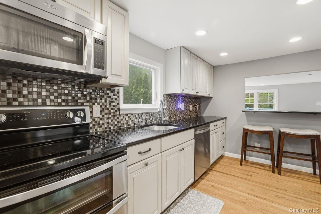 5 Adair Rd - Photo 5 of 36