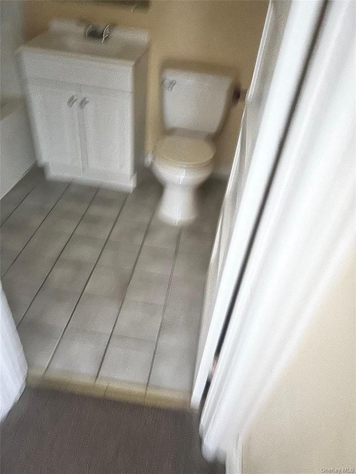 148 Clinton St #4 - Photo 6 of 7