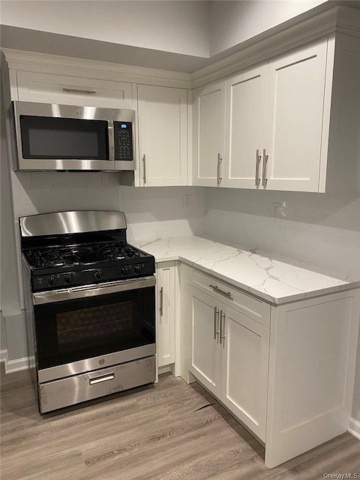 165/167 E Main Street #2A - Photo 6 of 22