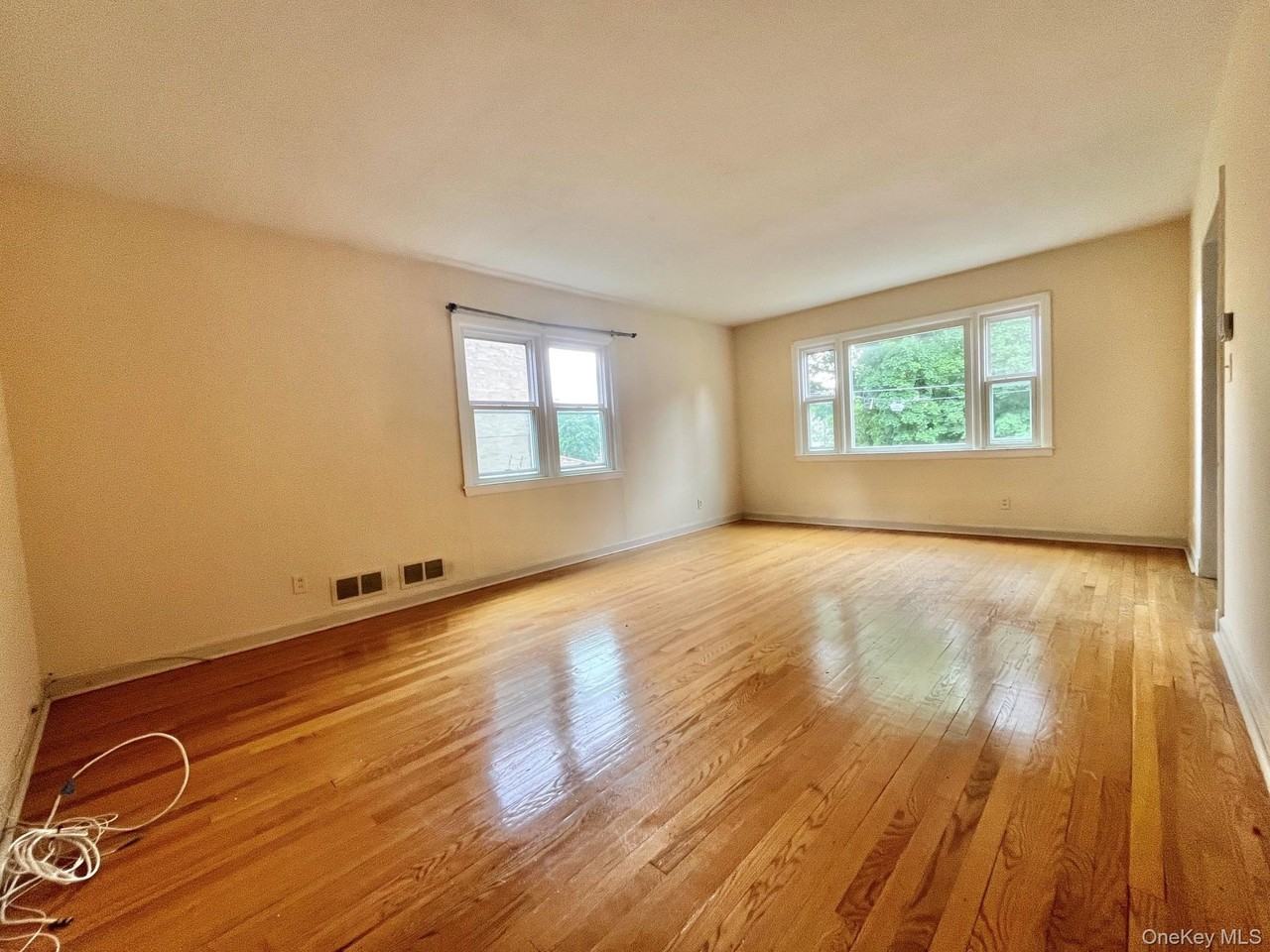 9 Ferndale Pl - Photo 5 of 18