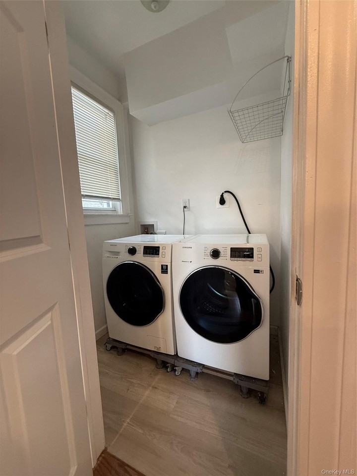 13746 Bedell St - Photo 2 of 8