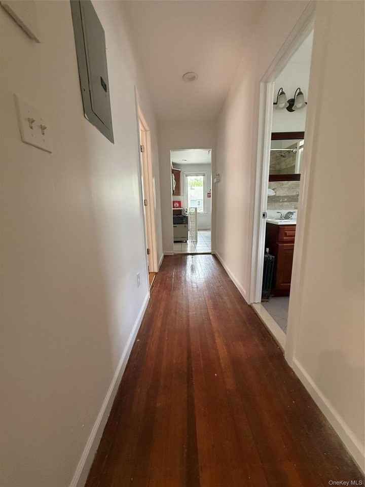 13746 Bedell St - Photo 7 of 8