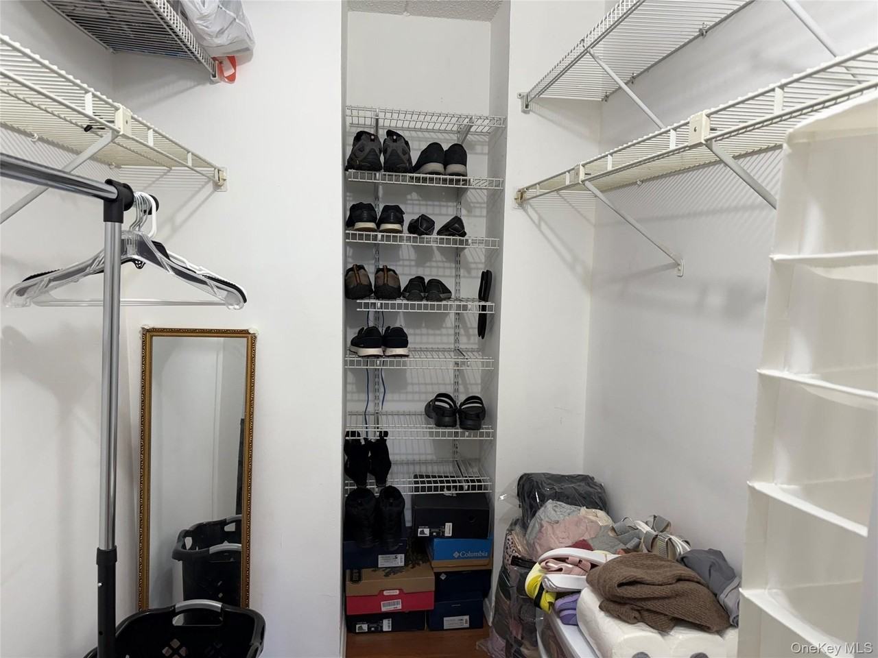175 Maple Ave #4J - Photo 6 of 12