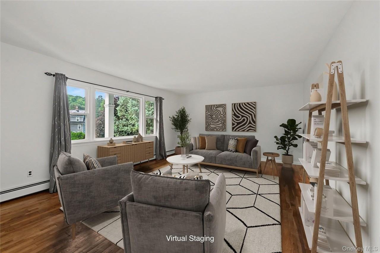 568 Manville Rd - Photo 3 of 32