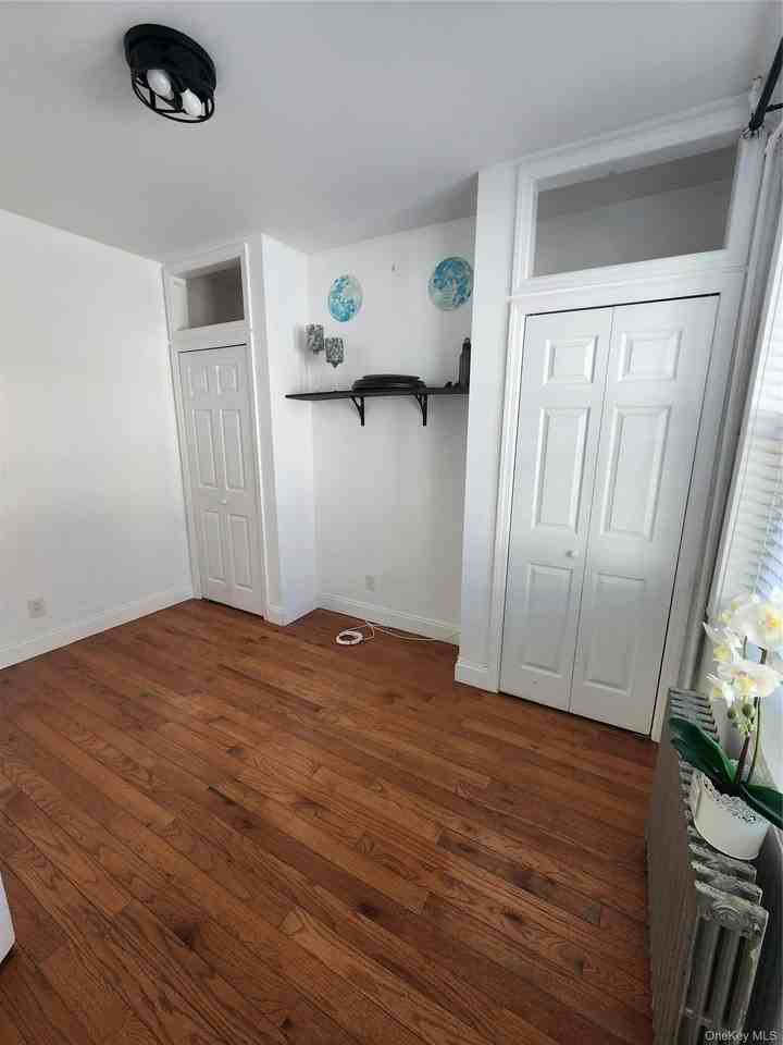 11 Coonley Ct - Photo 5 of 30