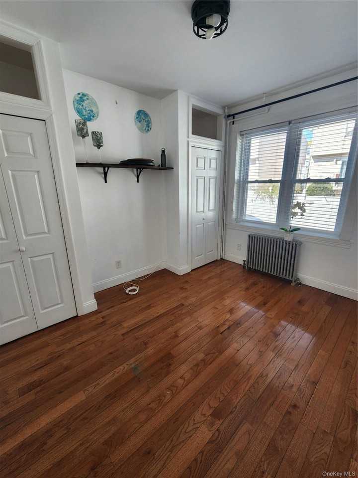 11 Coonley Ct - Photo 6 of 30