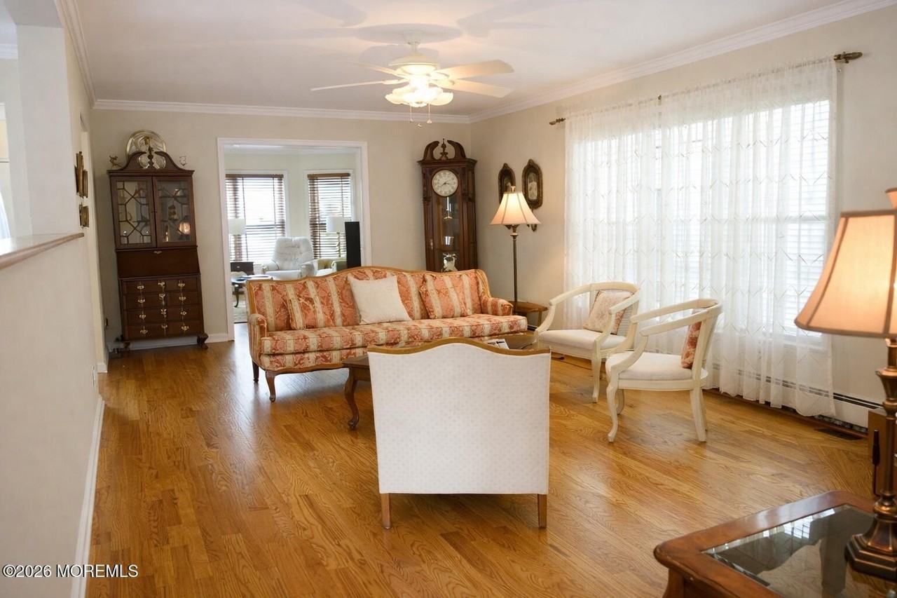 508 6th Ave - Photo 7 of 33