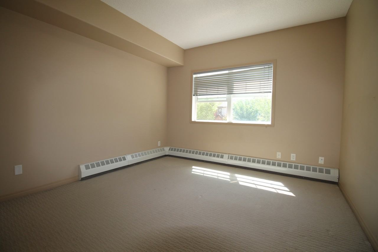 5280 Terwillegar Blvd Nw #208 - Photo 7 of 15