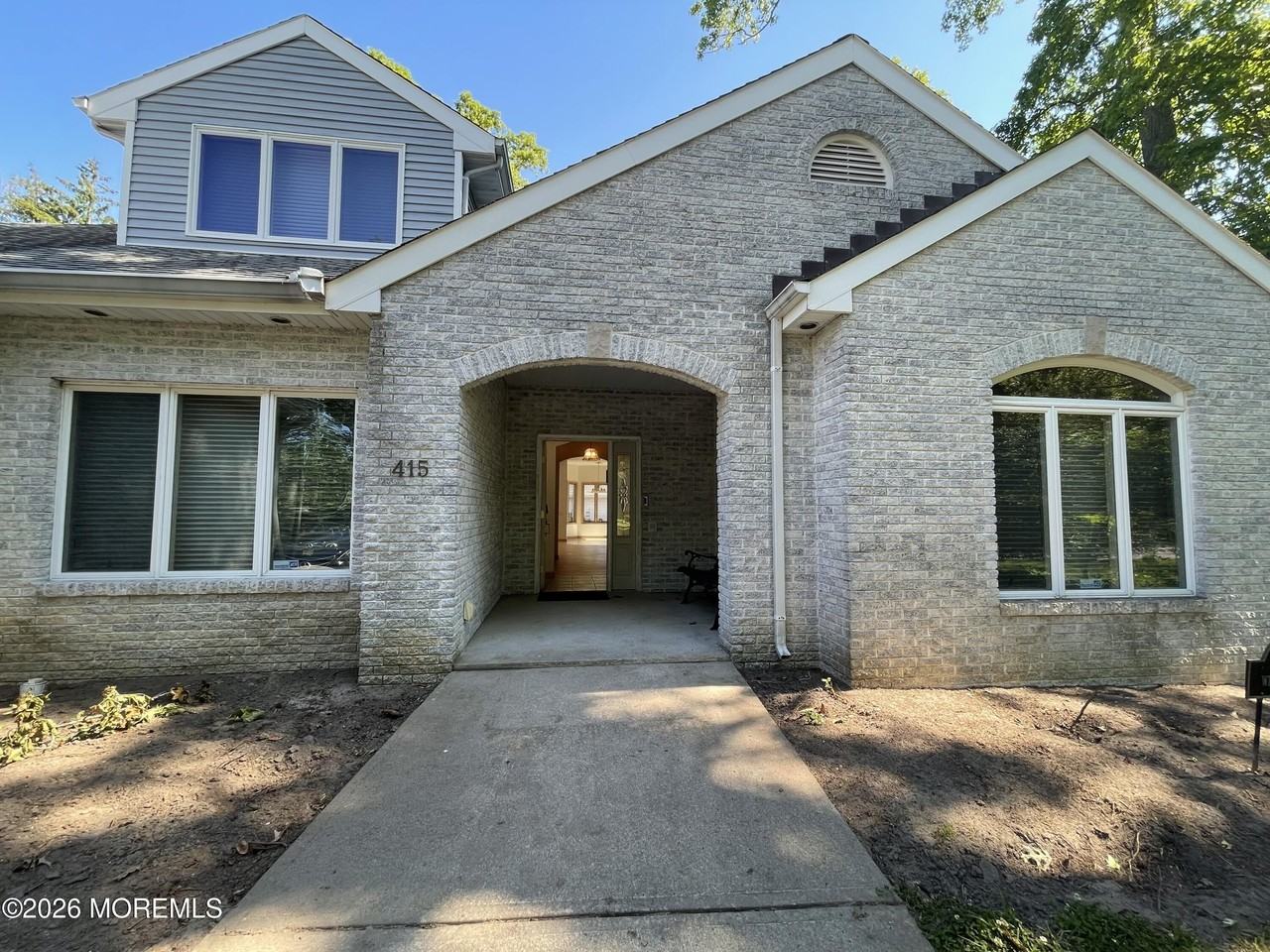 415 Windermere Ave - Photo 3 of 12