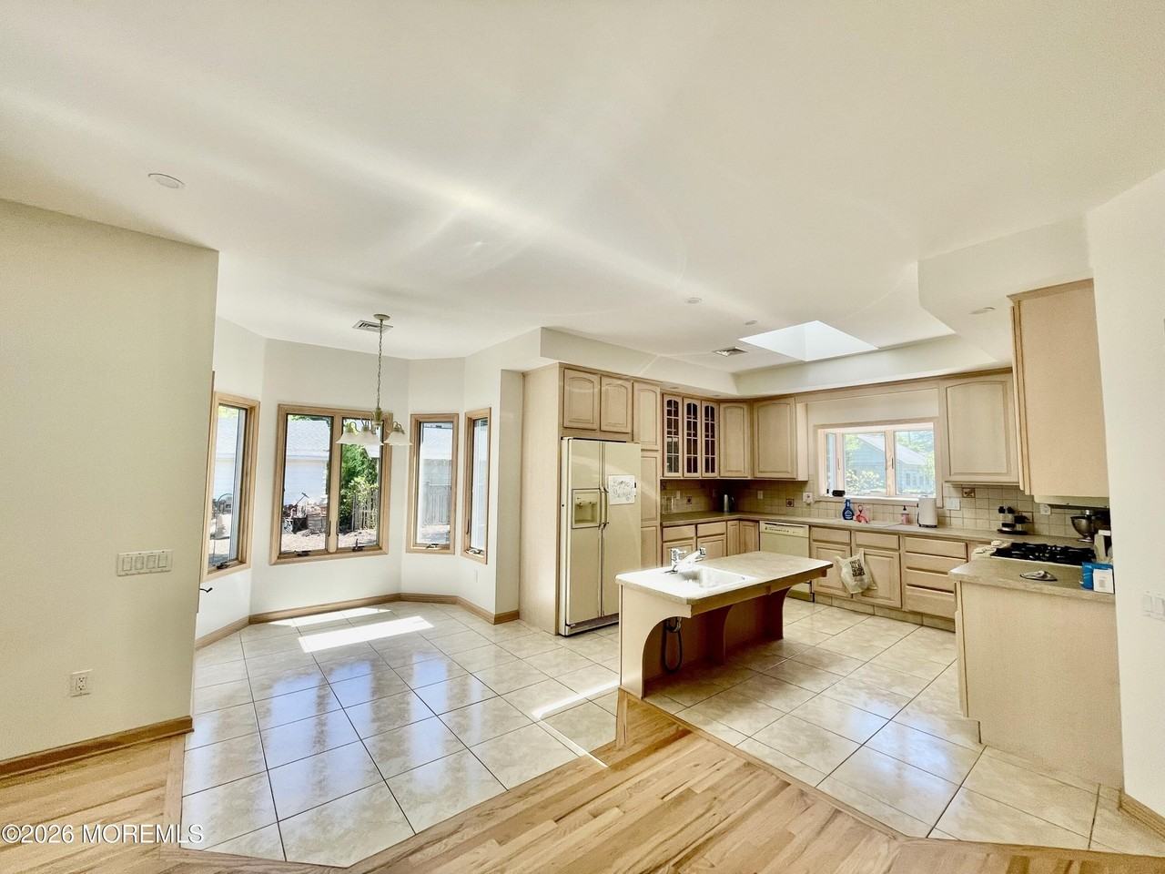 415 Windermere Ave - Photo 7 of 12