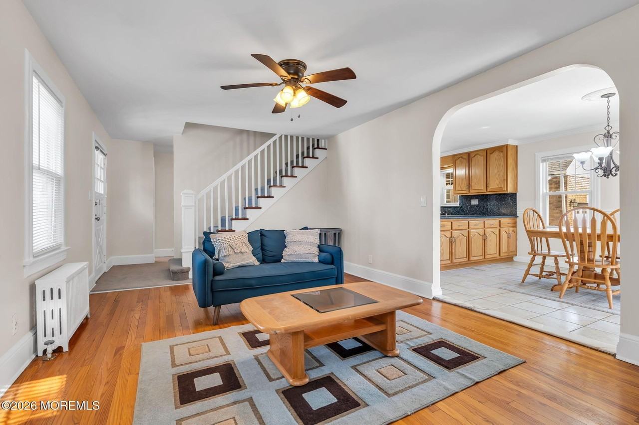 37 Highland Ave - Photo 7 of 50