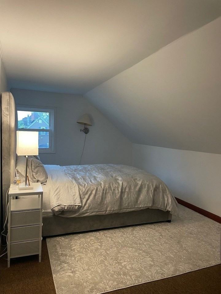 1105 W Touhy Ave #2 - Photo 6 of 10