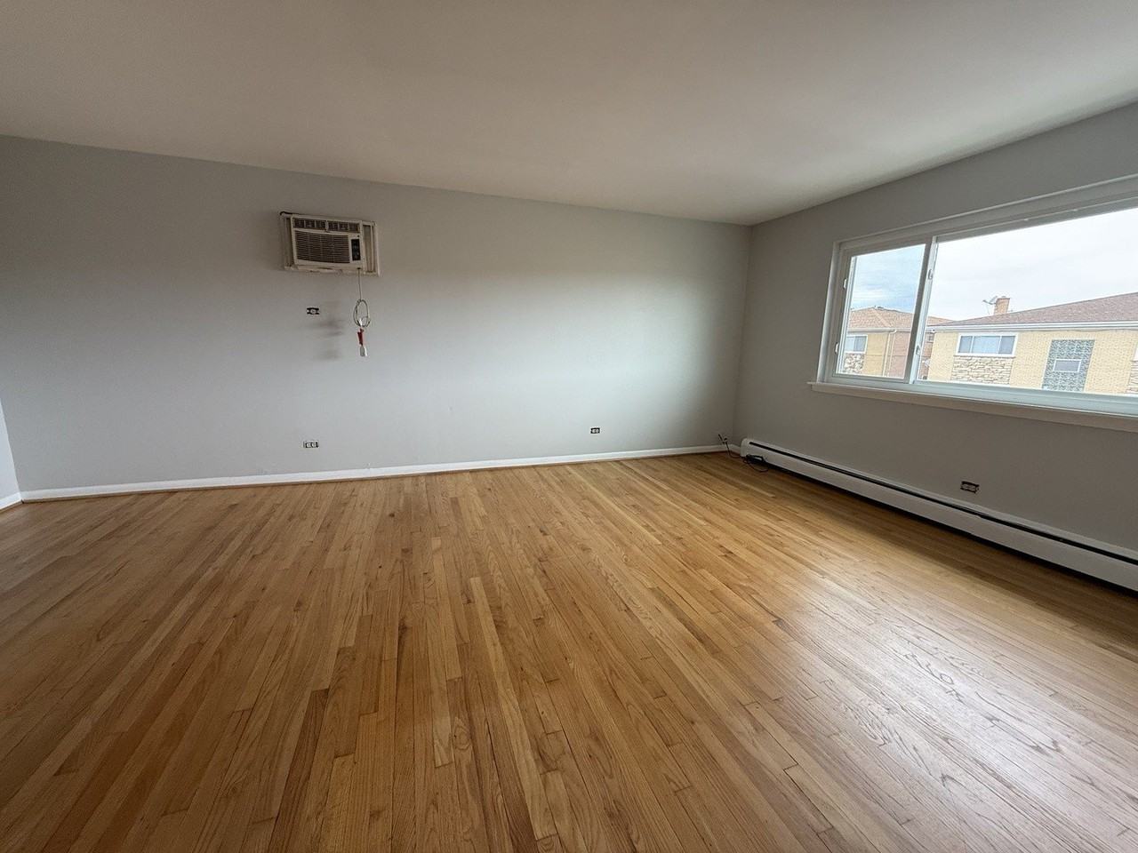 10451 Ann Ct #2W - Photo 2 of 9