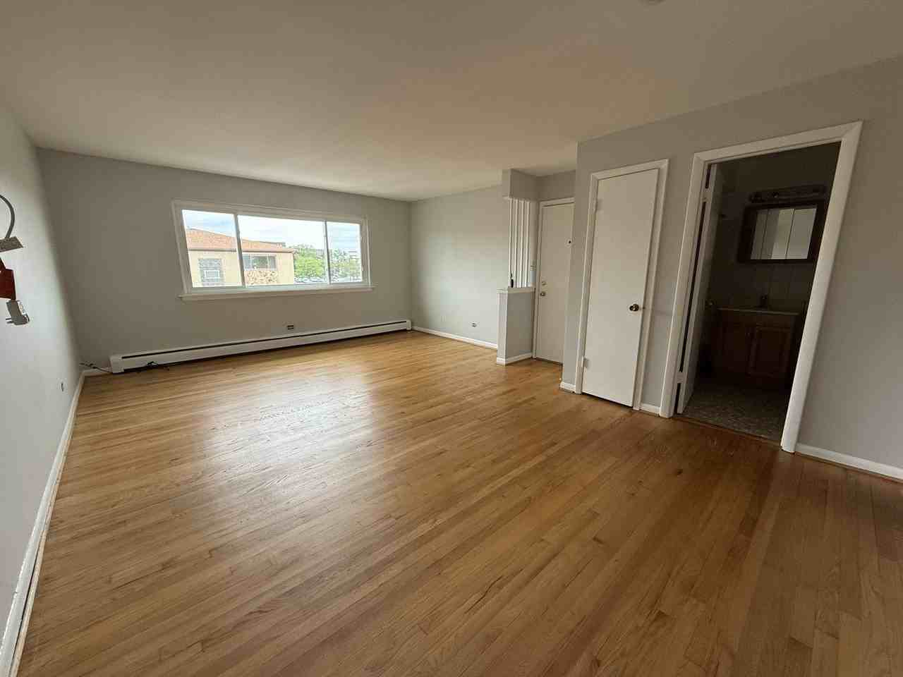 10451 Ann Ct #2W - Photo 4 of 9