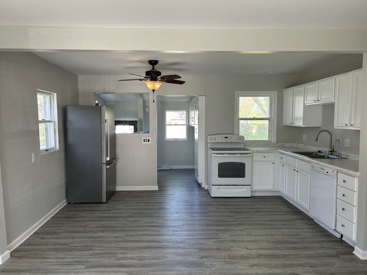 227 A St - Photo 2 of 10