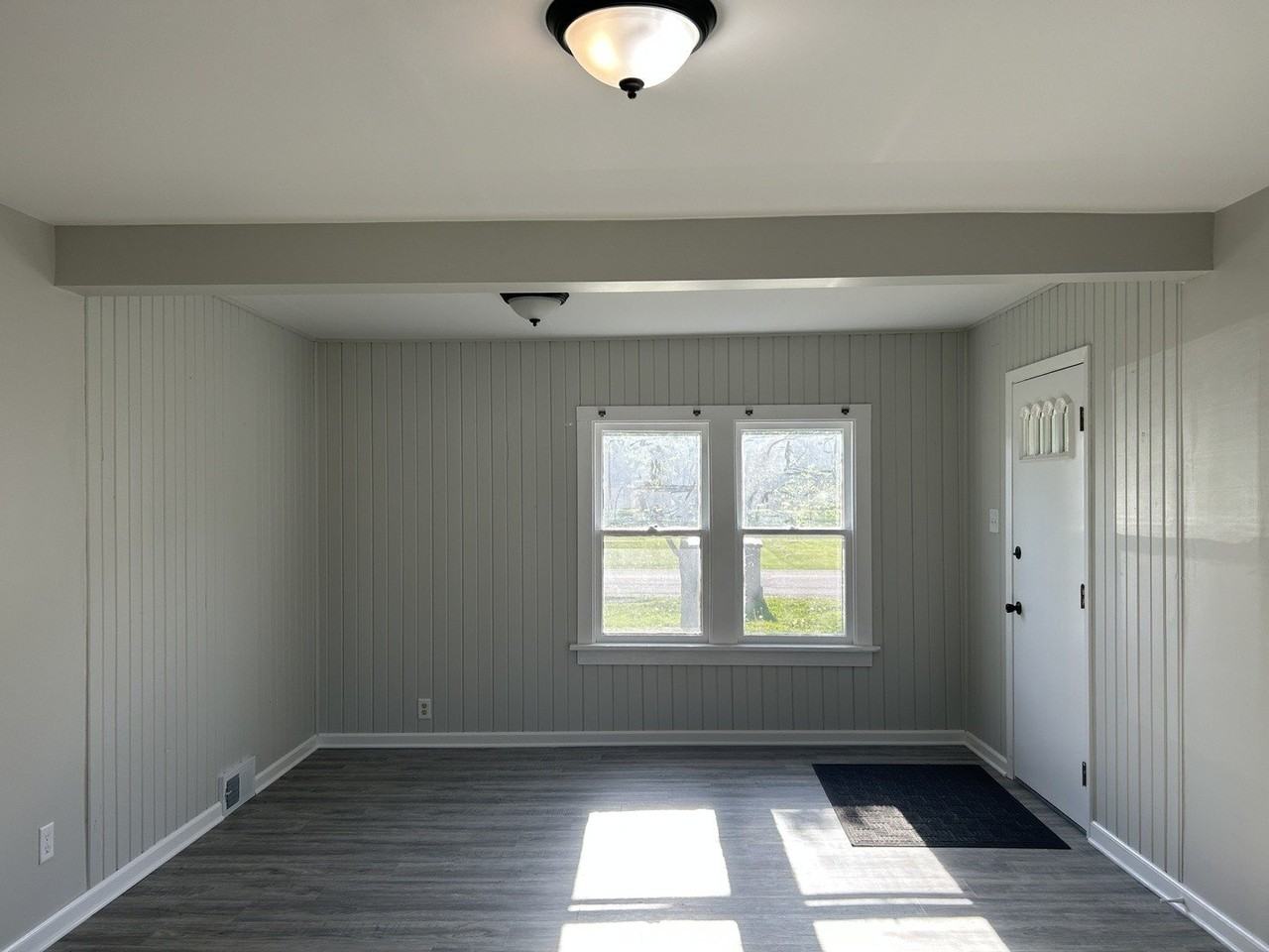 227 A St - Photo 4 of 10