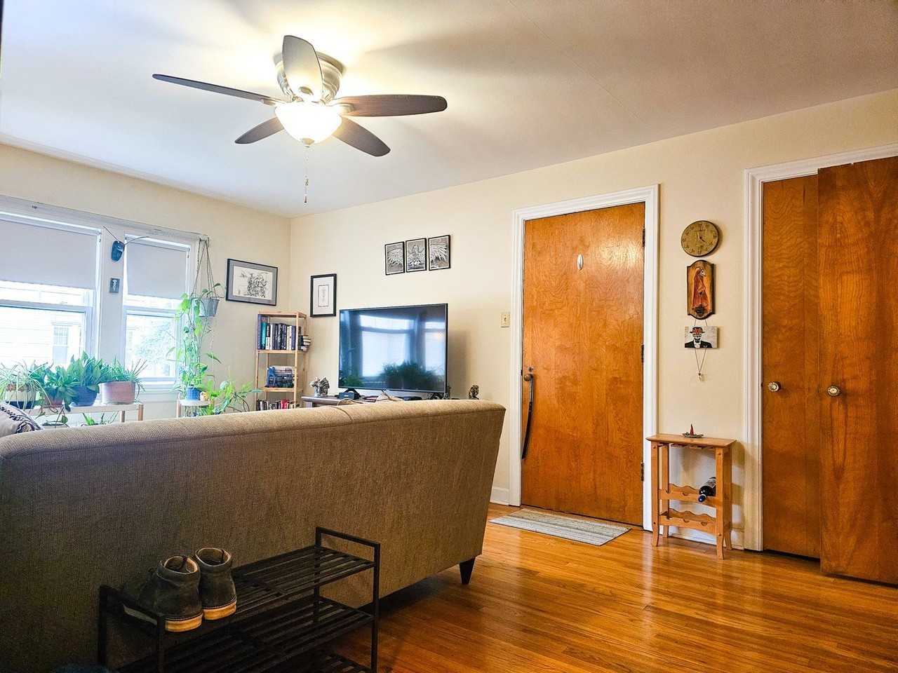 86 Lincoln Ave #2W - Photo 6 of 18