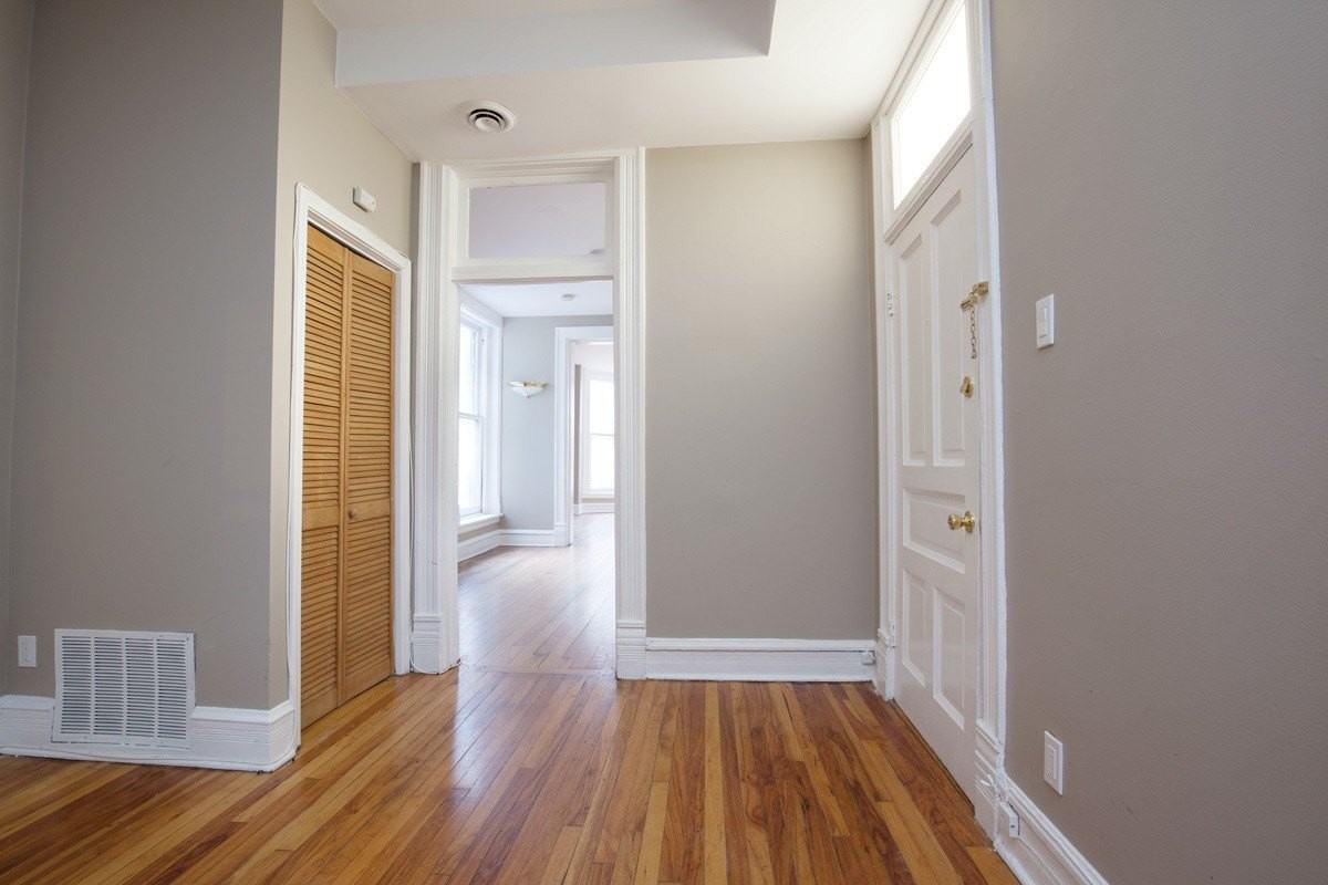 1314 S Wabash Ave #3 - Photo 3 of 14