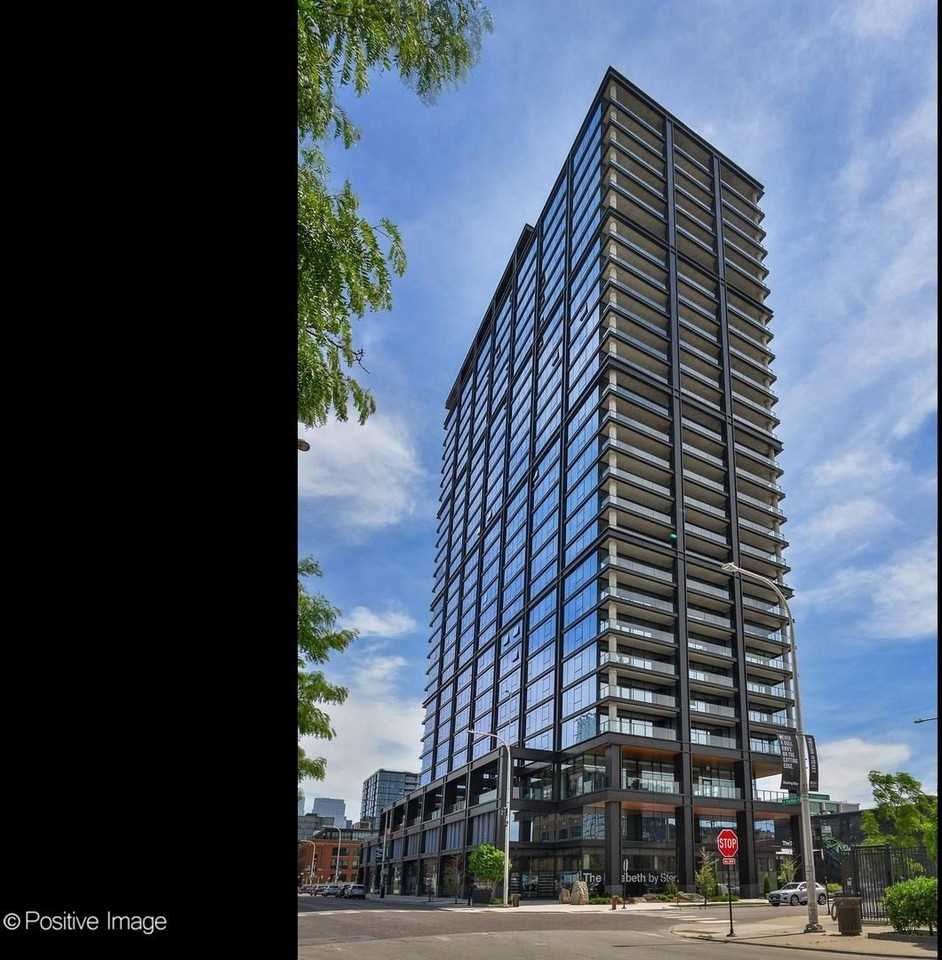 225 N Elizabeth St #2502