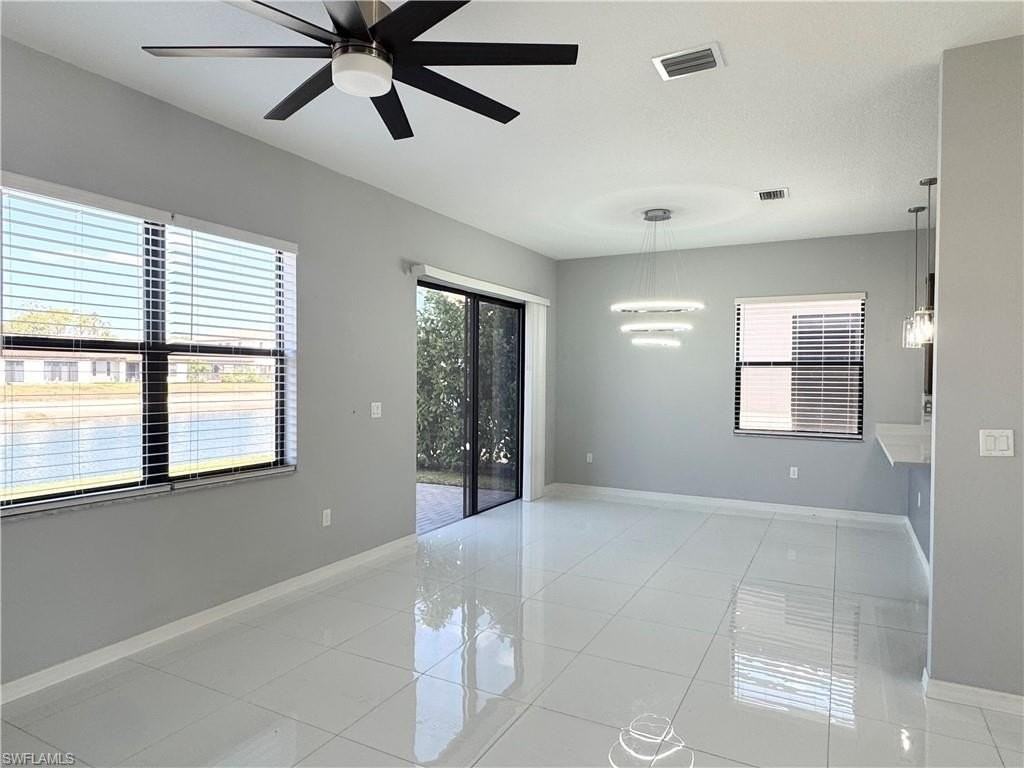 8984 Madrid Cir - Photo 3 of 28