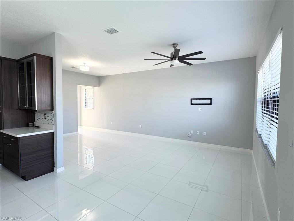 8984 Madrid Cir - Photo 7 of 28