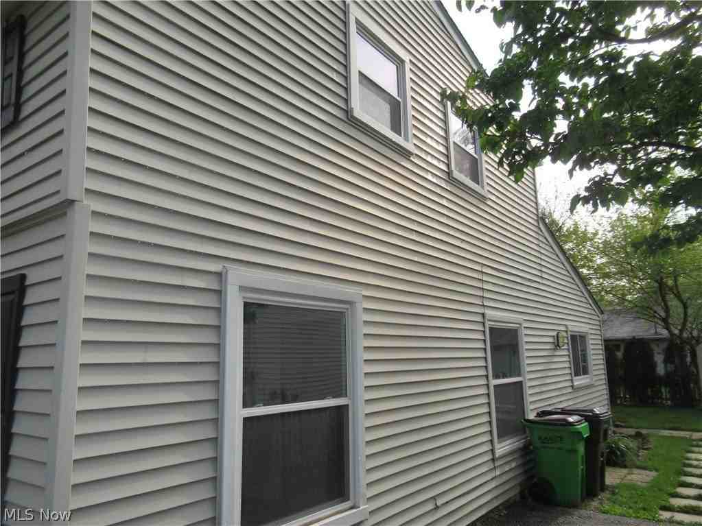 173 Forest Blvd - Photo 2 of 18