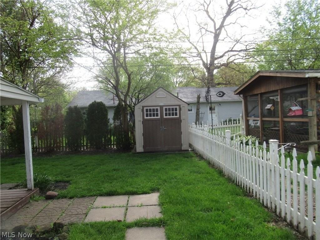 173 Forest Blvd - Photo 3 of 18