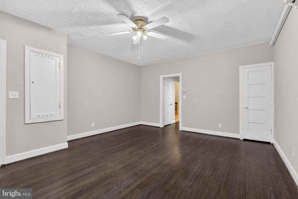 46 Quincy Pl Ne #1 - Photo 5 of 19