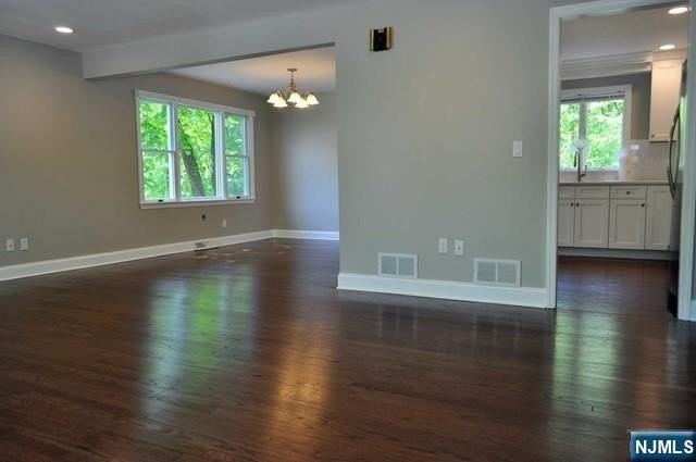 176 Yawpo Ave - Photo 2 of 23