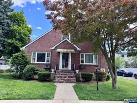 816 Kingsland Ln #1 - Photo 1 of 1