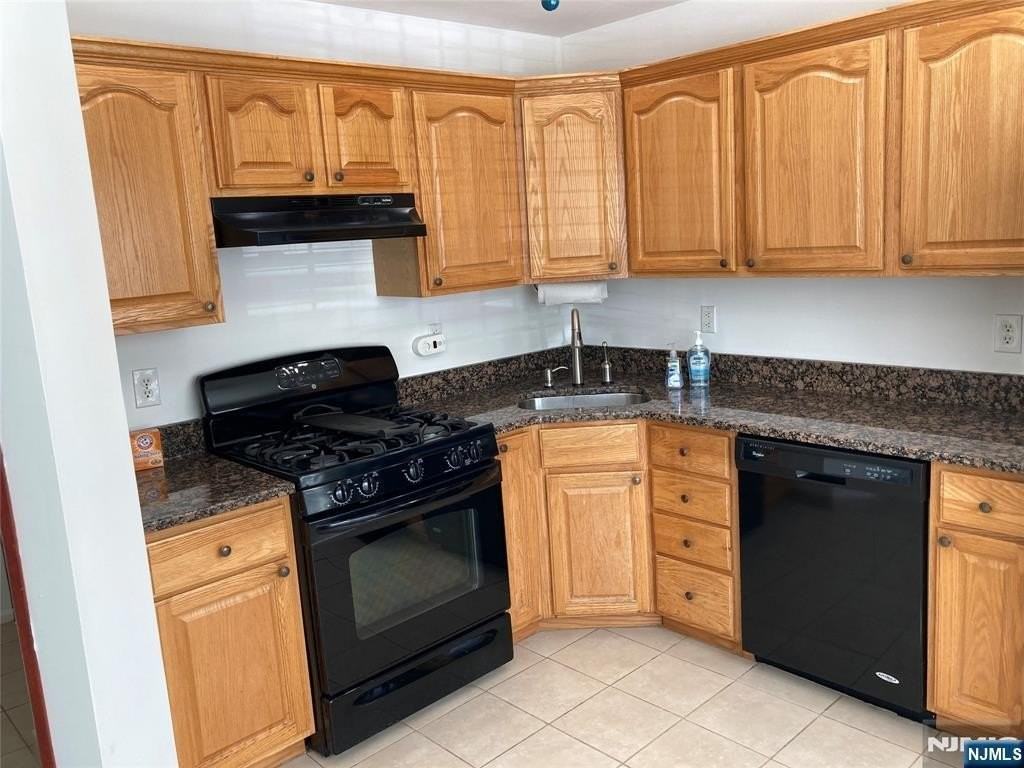 2388 Quill Ct - Photo 4 of 19