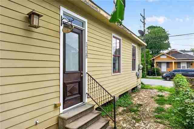 1730 Joliet St - Photo 2 of 15