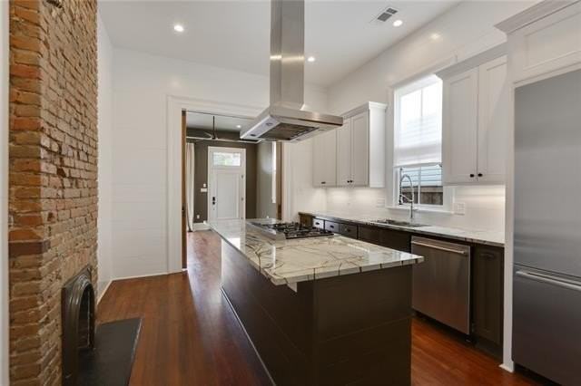 3439 Baronne St - Photo 5 of 17