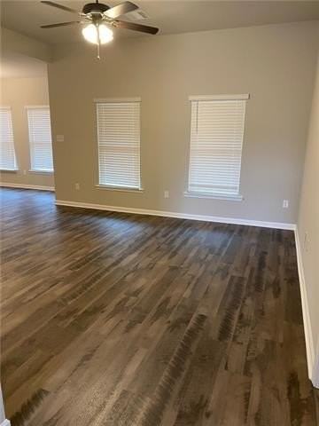 39050 Fairfield Dr - Photo 3 of 5