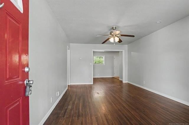 4720 S Boston Pl - Photo 4 of 24