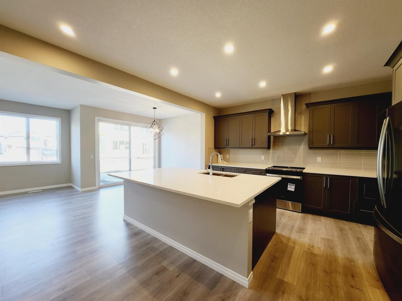 15836 30 Ave Sw #1 - Photo 2 of 22