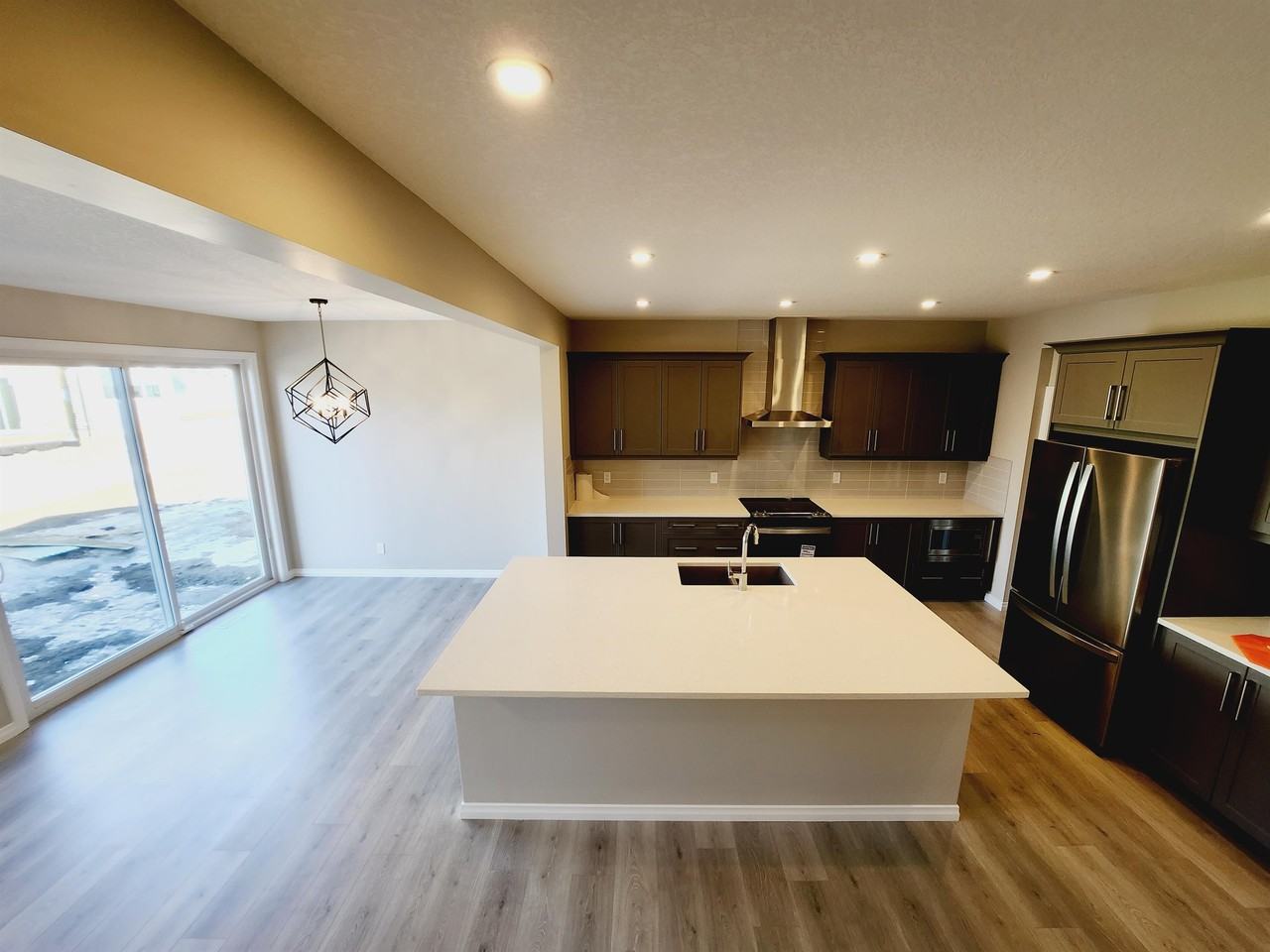 15836 30 Ave Sw #1 - Photo 4 of 22