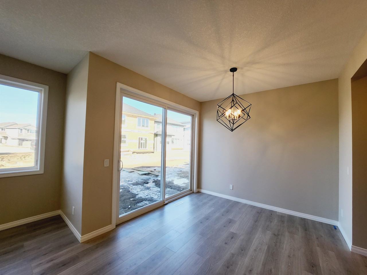 15836 30 Ave Sw #1 - Photo 6 of 22