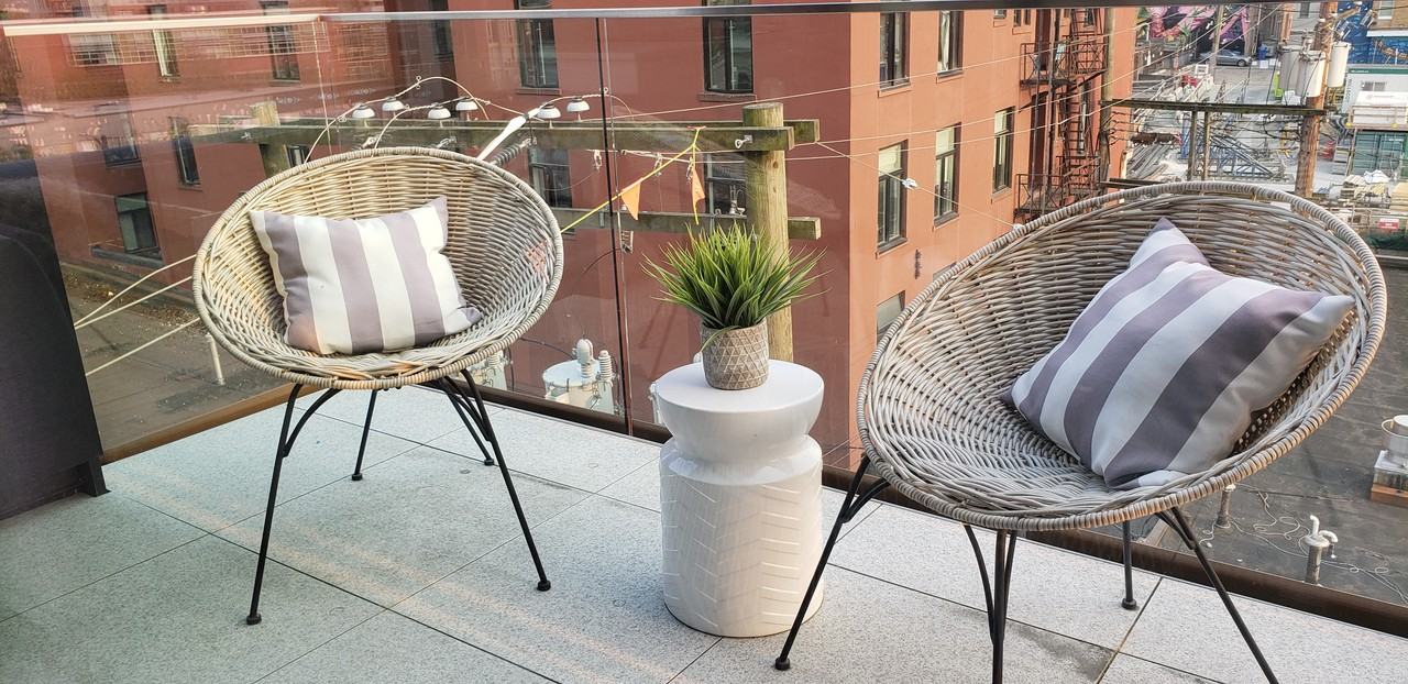 138 East 8th Avenue #304 - Photo 6 of 10