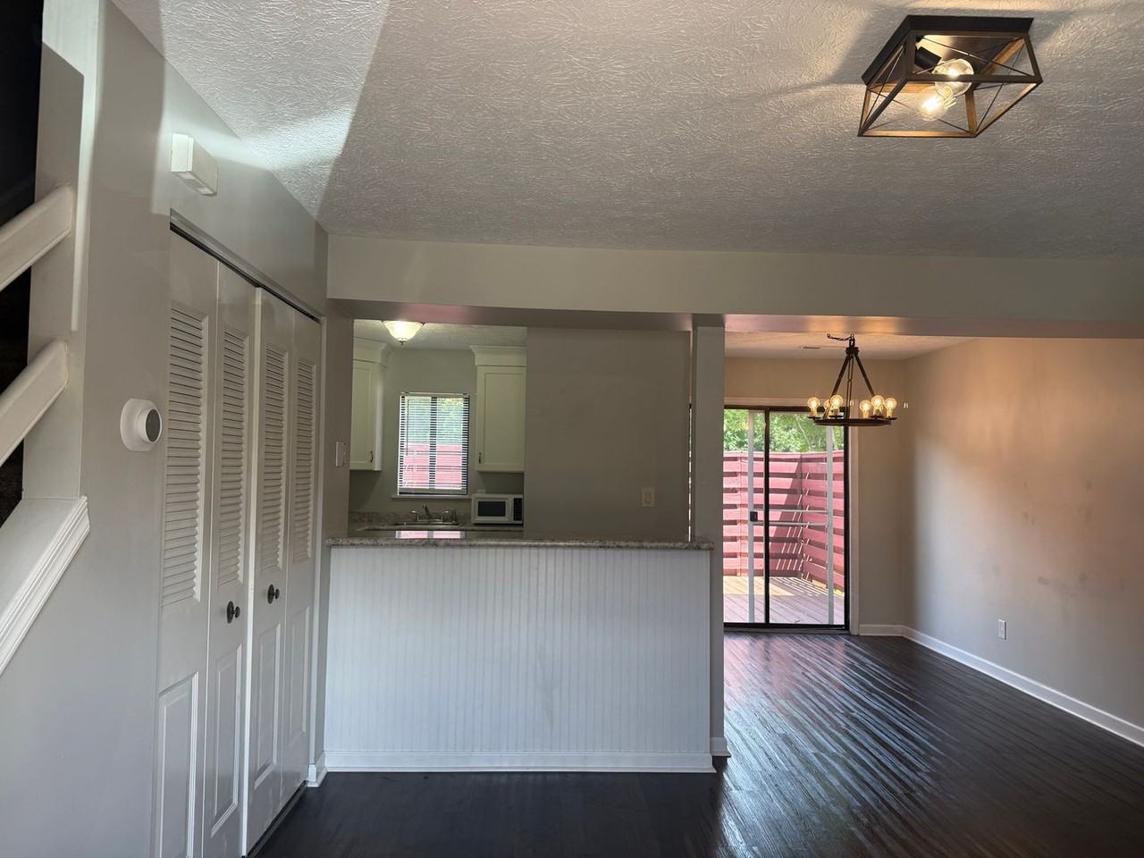 94 Countryplace Ln - Photo 3 of 20